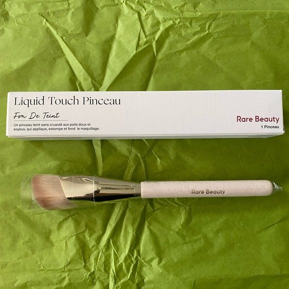 rare beauty foundation brush